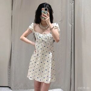 New with Tags Zara Blue White Floral Mini Dress Size XS